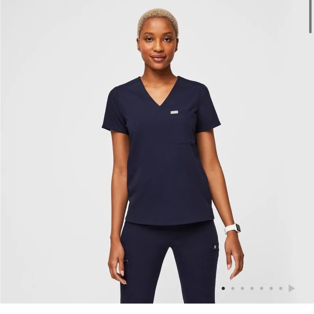 Figs Catarina One-Pocket Scrub Top